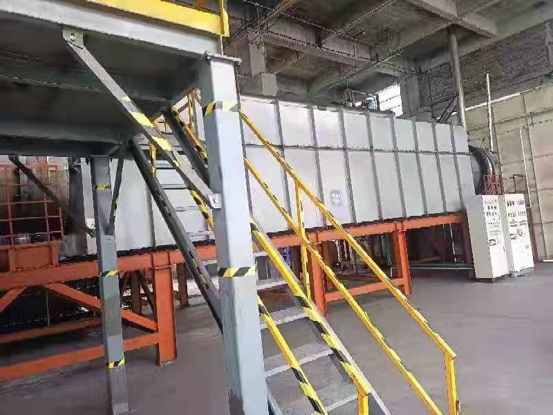 Эффективная печь для непрерывного карбонизации с системой охлаждения водой для древесной промышленности