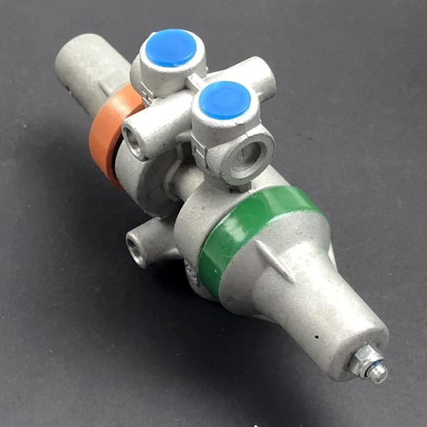Reducing Valve AC0300213 SINOTRUK Air Filter Regulator Valve