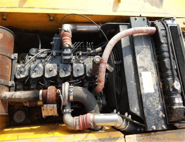 korea hyundai chain korea excavator 220-5 korea hyundai crawler excavator with good quality