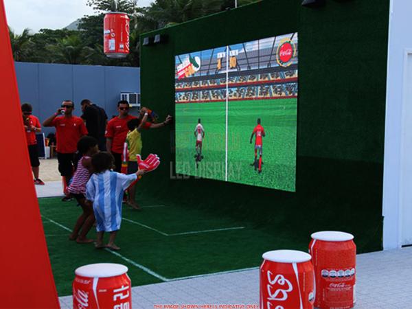 P5mm High-Definition Outdoor LED Video Wall IP65 Rated Waterproof LED Display Screen