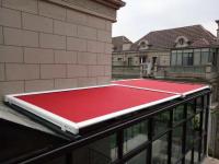 Sombrero de techo motorizado retráctil para el solarium