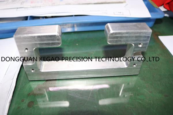 As peças de anodização do molde do conector, CNC SUS303 fizeram à máquina as peças de alumínio
