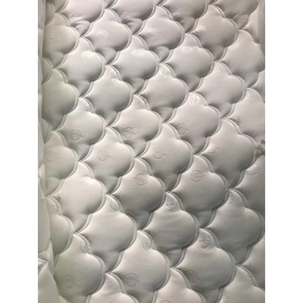 Machine piquante d'aiguille multi de la découpeuse 5500kg du matelas 1500RPM