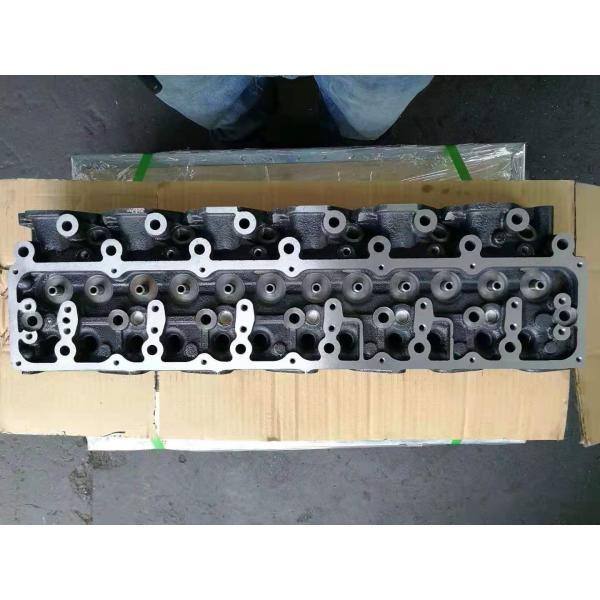 Culasse de moteur NISSAN TD42 ; Patrouille TD42 TD42T 11039-06J00 de Nissan Pathfinder