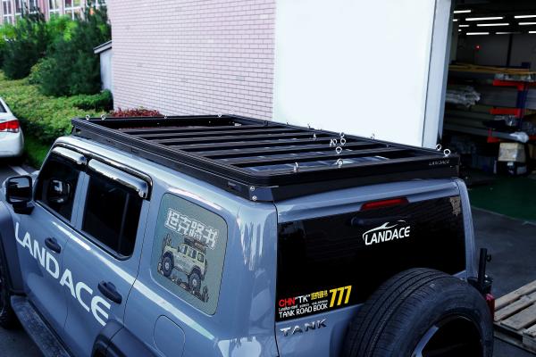 Landace Logo 4x4 Vehicle Exterior Accessories Aluminum Wind Fairing Roof Rack Tray Platform Luggage Bracket For Tank 300 BLACK