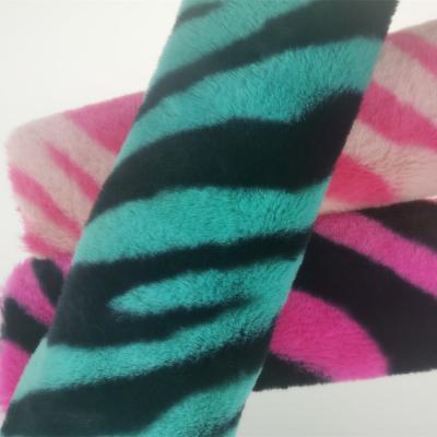 Tricot de 15 mm, tricô 100% poliéster, muito macio, de linhas de zebra, imprimido, tecido de pele de coelho falso