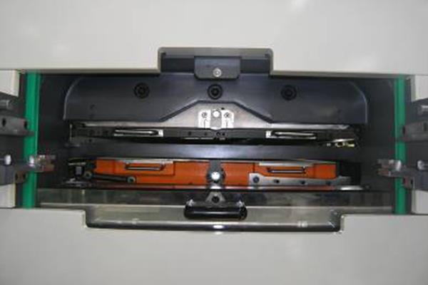 7500S/H Высококачественная автоматическая пленочная штамповка Срезная машина TDS1060