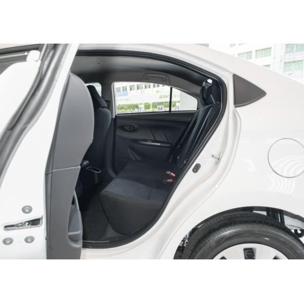 5 portes 5 places voitures à hayon Toyota YARiS L 2022 1.5L CVT Lingxian PLUS Version