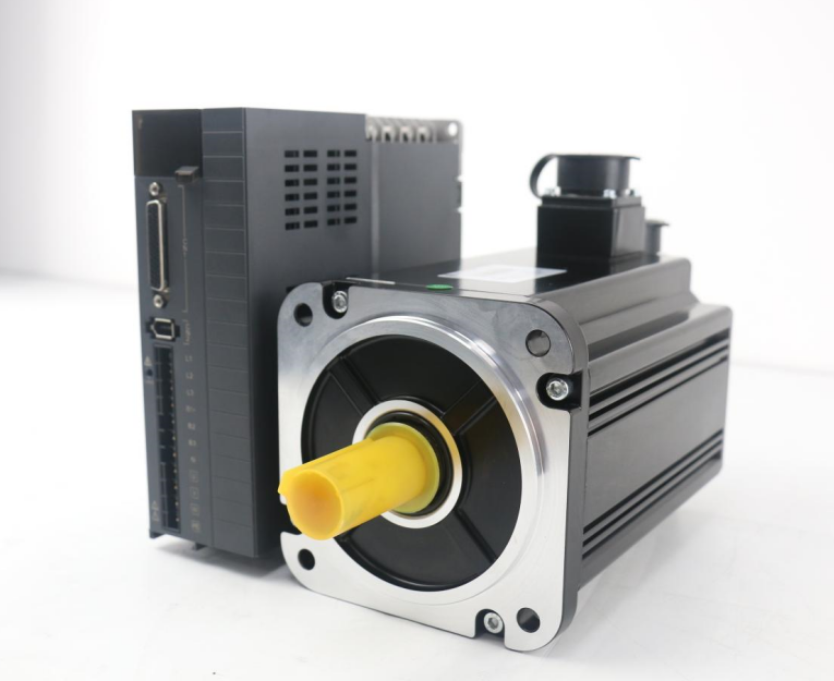 130M15015B+M1534P 380V 2500RPM 15N.M 23bit 2.3KW 3 Phase Servo Motor Driver Lichuan