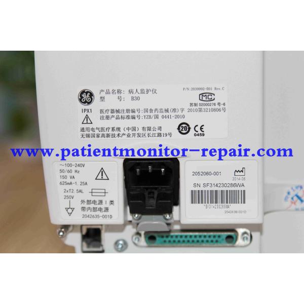 Состояние запчастей терпеливого монитора ГЭ Б30 поставки медицинского оборудования превосходное