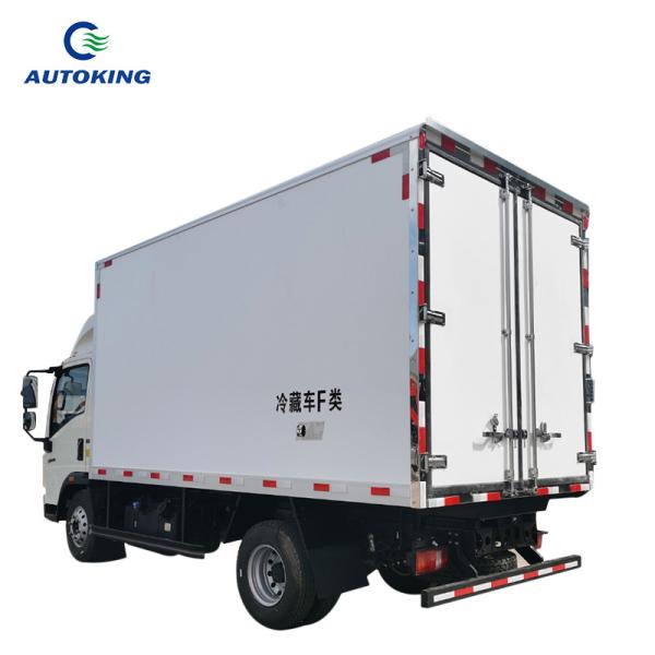 SINOTRUK 4*2 Freezer Truck Frozen Food Transport Chiller Van