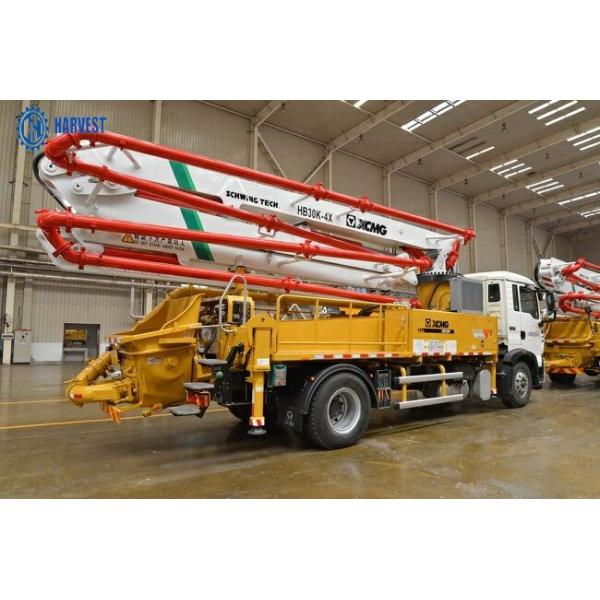 Caminhão da bomba concreta do crescimento da seção HB30K 30m da produtividade 100m3/h 4