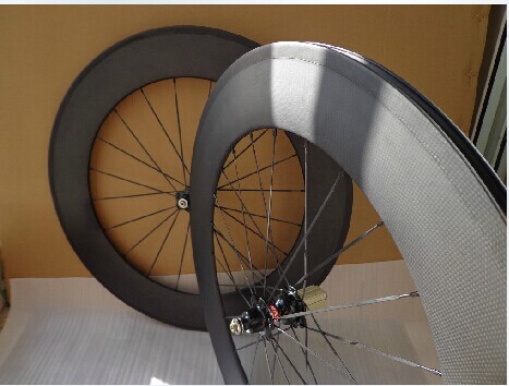 YOUNGFANBIKE Hot sale cheaper 700c 88MM Carbon Tubular wheelset width 23mm for road bike