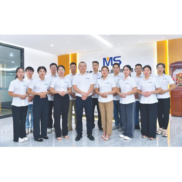 Нестандартные детали из стали с толерантностью ± 0,005 мм для пластиковых форм