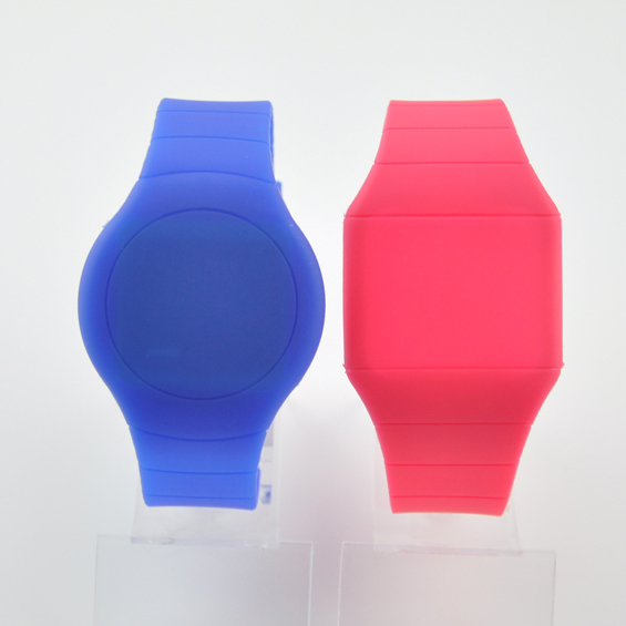 Менс & дамы утончают цвет дозора силикона различный для подарка бесплатной раздачи