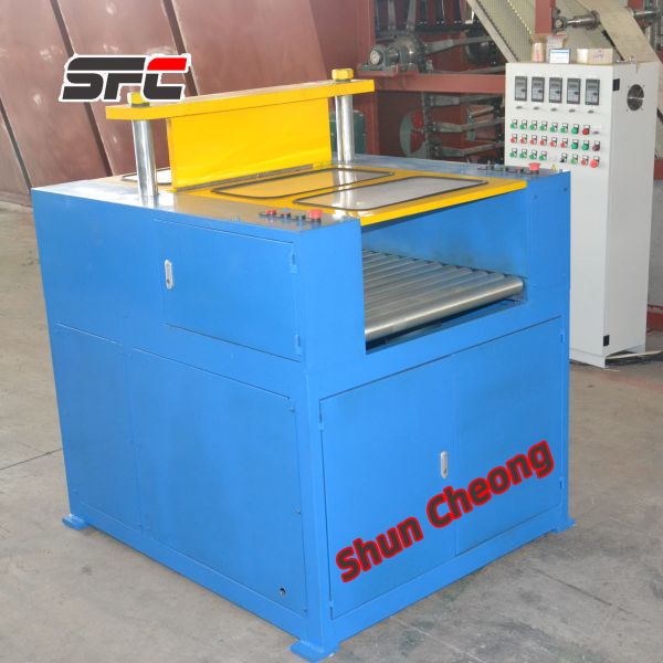 XQL-125 Hydraulic Guillotine Cutter with 125KN Cutting Force 760mm Width and 5.5KW Motor for Rubber and Plastic Cutting