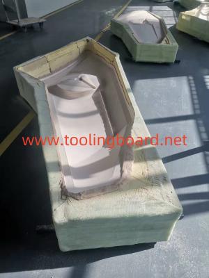 Model and mold making paste,manually mixed and applied epoxy resin paste