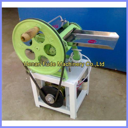  Round flat cake cutting machine, round flat cake shredder, pencake slicer