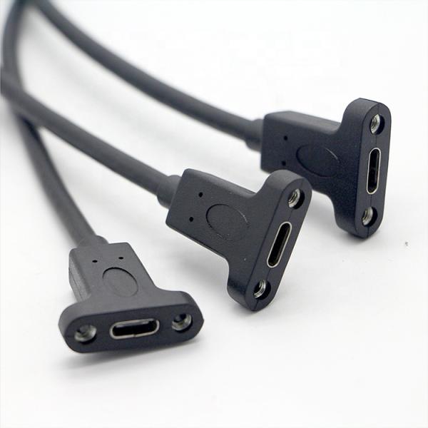 Serre-boucle à vis USB 3.0 Un mâle à USB de type C 3.1 Un câble d'extension USB 3.0 monté sur le panneau