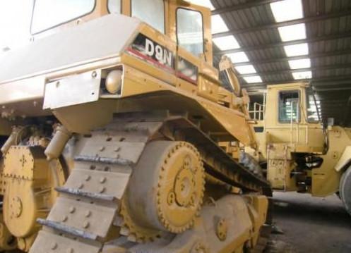 Year 2000 Used Caterpillar D9N Bulldozer 42T 3408D engine with Original Paint for sale