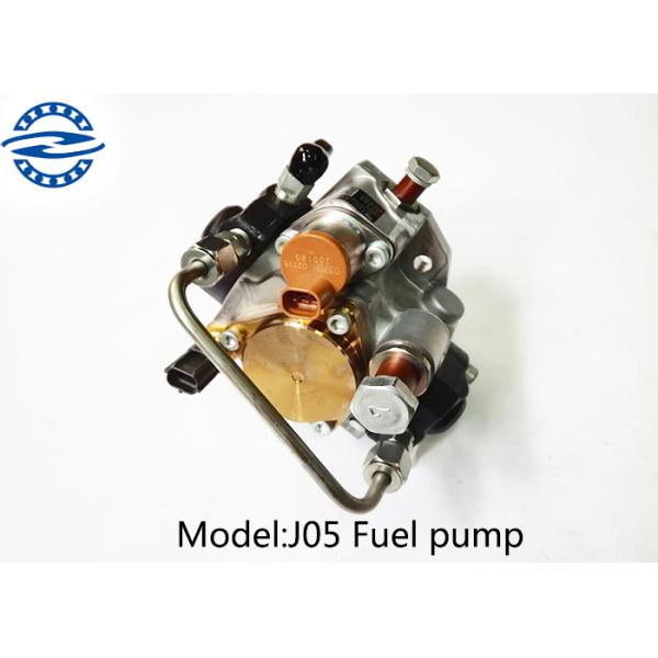 Насос для подачи топлива 22100-E0030 впрыски двигателя J05 электрический для цвета экскаватора серебряного