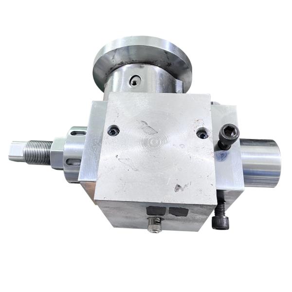 Adjustable 40mm Extruder Cross Head Wires And Cables Are Free Of Interference With Extruder Machinery
