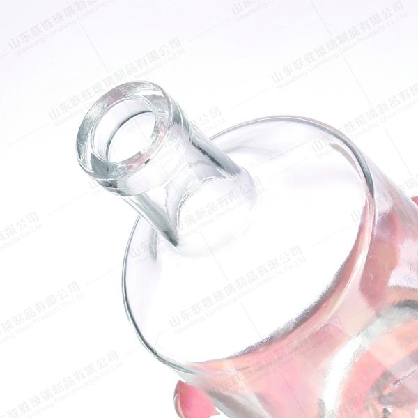 Collar Material Glass Bottle 500ml 750ml 100ml Clear with Thick Fire Mountain Bottom