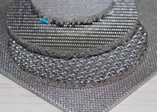 Sintered Metal Disc Filter  SUS316L AISI316L 50 Micron Stainless Steel Sintered Filter 2.0mm Thickness
