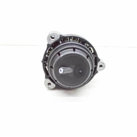 22116883514 Engine Motor Mount For BMW G30 Touring G31 Gran Turismo G32
