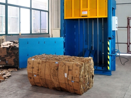 Professional Hydraulic Waste Baler Machine 1-8 Tons/Hour Capacity