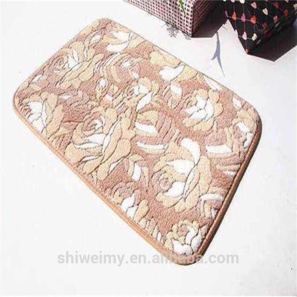Soft embossed pattern coral fleece door mat