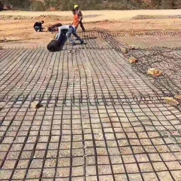 High Tensile Strength Steel Plastic Geogrid for Retaining Wall and Road Driveway