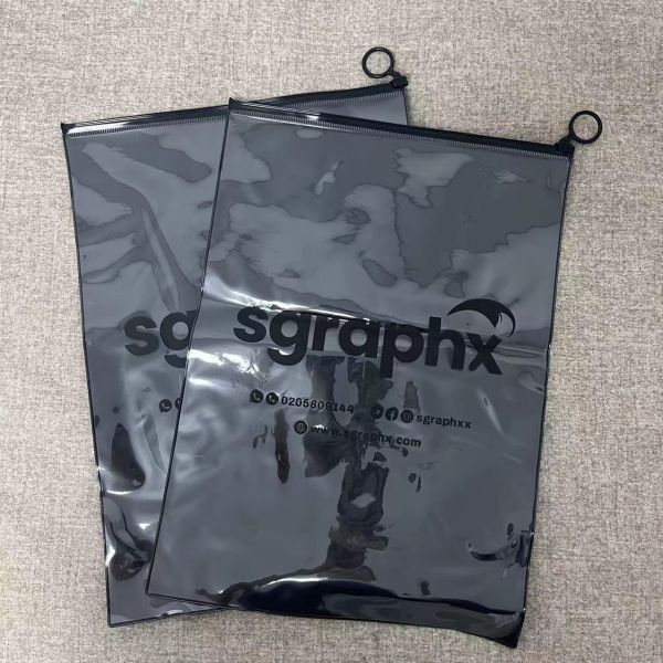 Customized Logo Printed Sliding Transparent Zipper Hat Shirtpackaging Bags Biodegradable Black Frosted Zipper T-Shirt Bag