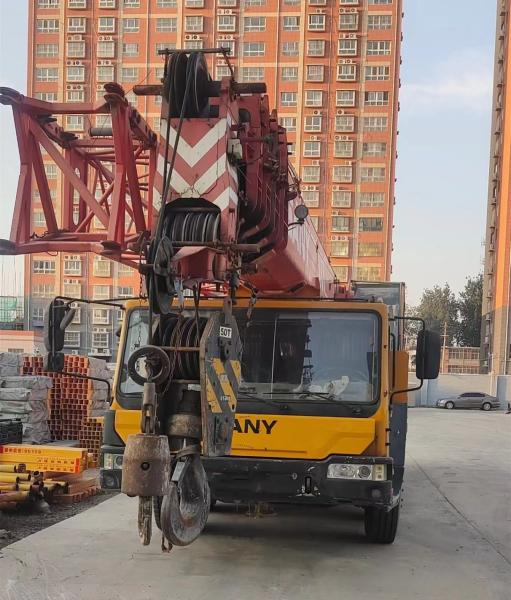 SANY 50-ton Used Mobile Truck Cranes in Excellent Condition