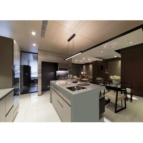 Свет - серые плитки пола кварца царапают устойчивое, настил кварца каменный