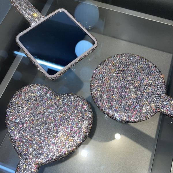 Small Diamond Makeup Portable Magnifying Mirror Light Up For Travel