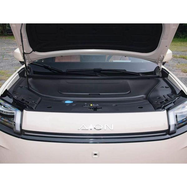 Gasoline Car Experience the Thrill of Popular Used Cars AlON V 2026 High Torque 240N*m Front/Rear side Airbags Tire Pressure Monitoring