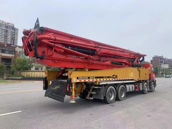 180m 178 rouge Volvo châssis 56m Béton d'occasion Pompes de camion de camion Pompes montées pour le bâtiment