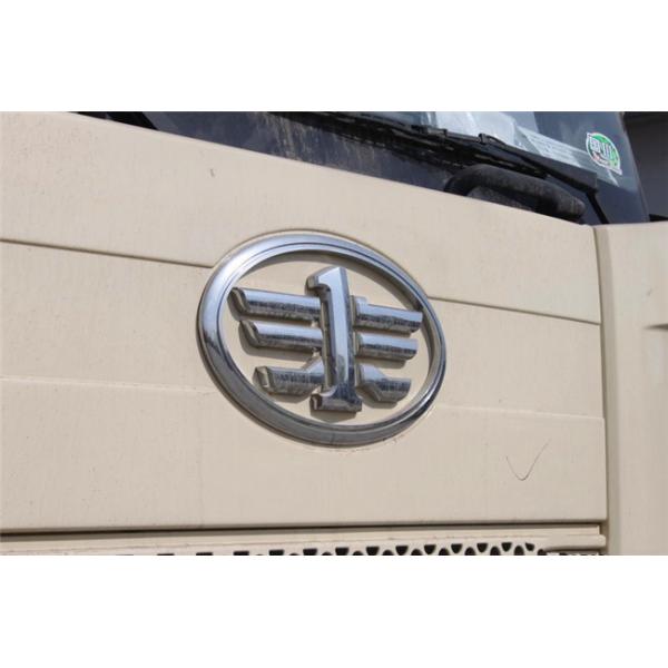 White Concrete Construction Equipment  , FAW J6P Self - Load Mobile Concrete Mixer 8 Cubic Meters