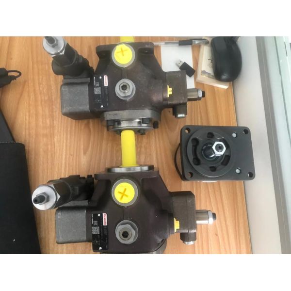 PV7-1X/16-20RE01MN0-16
PV7-1X/25-45RE01MW0-08WH
PV7-1X/63-71RE07MN0-16 Hydraulic pump PV7 blade oil pump imported from Germany by Rexroth in stock