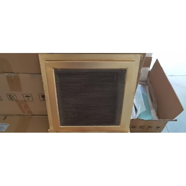 Lumière de cuivre 25 mm Épaisseur de nid d'abeille Guide d'ondes Aérateurs Cage de Faraday Installation