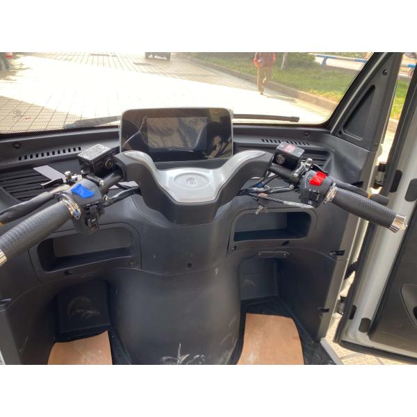 Wholesale Customized Closed Passenger Motorized Tricycle 180cc Fuel Gasoline Ticycle 3 Wheel Motorcycle