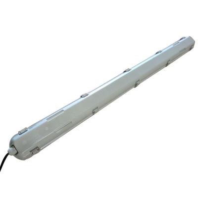8FT 70W 100V 7700LM White Vapor Tight Light Fixture 110LM/W