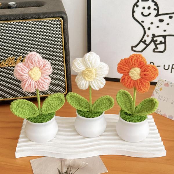 Birthday gift for girls: puff pastry, small flower potted plant, desk decoration, hand-woven artificial wool, artificial flower