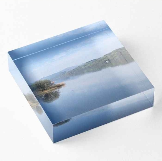 UV Print Solid Acrylic Display Blocks with Waterproof And UV Resistant Properties