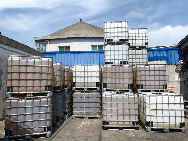 Os produtos químicos do tratamento de águas residuais lubrificam Demulsifier solúvel de superfície - agente ativo