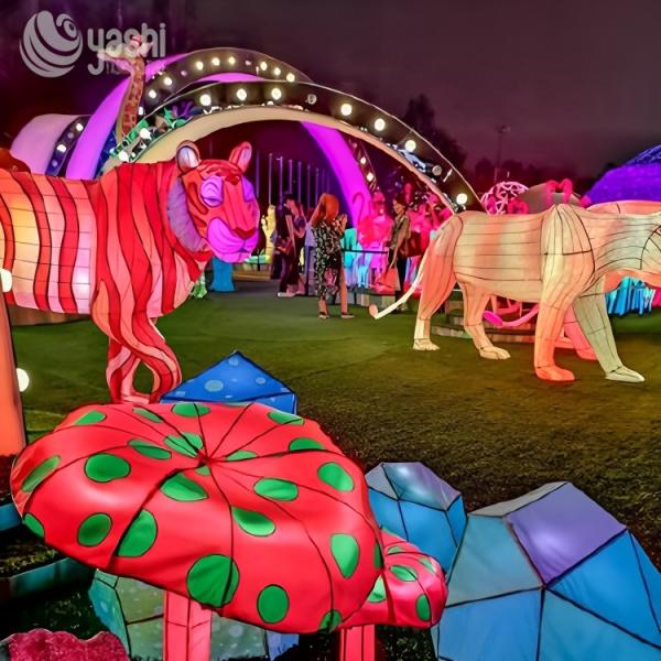 Linternas chinas de animales de seda hechas a mano con forma de rinoceronte impermeables