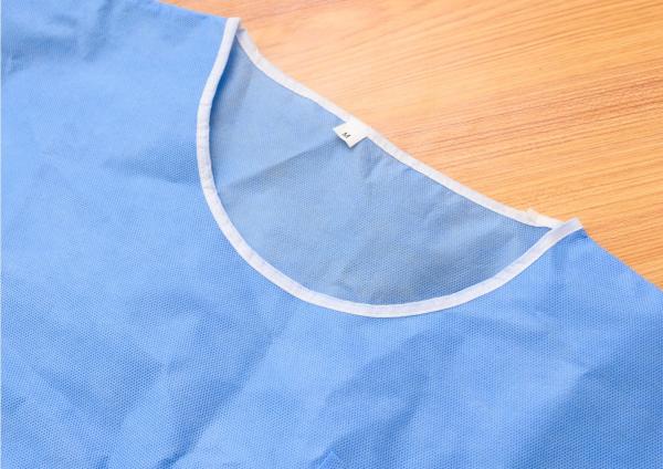 V Neck Round Neck Breathable SMS Surgical Gown 35gsm-70gsm Nurse Scrubs Sets