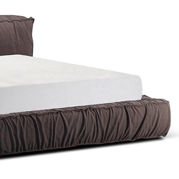 Comfortable Ottoman Bed Queen Breathable With Hand Watered Cloth