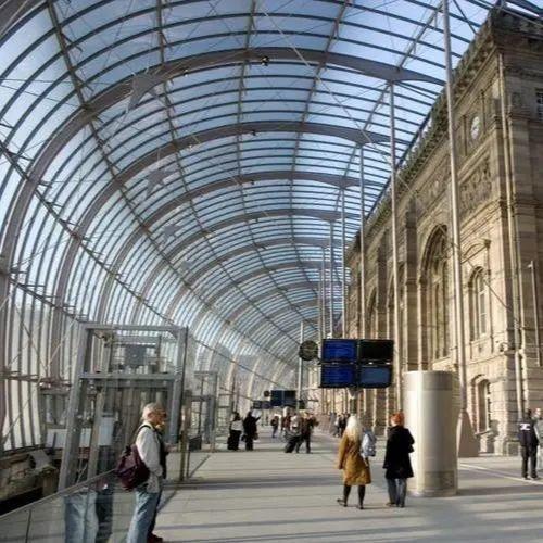 Curved Laminated Glass Manufacturers Fine Polished Bent Tempered Glass Dome Design Sphere Curved Tempered Glass Curtain Wall 3600mm×18000mm